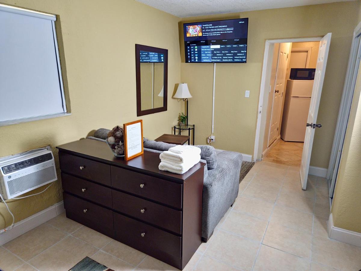 The Vacay Inn Lauderdale Lakes المظهر الخارجي الصورة